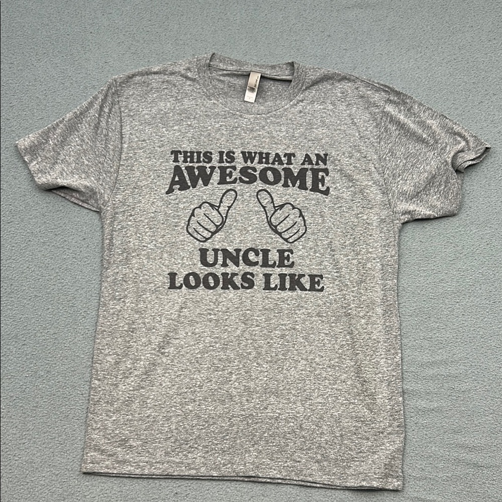 Gray “Awesome Uncle” Graphic T-Shirt | Men’s Small | Fun Uncle Tee | Casual Gift